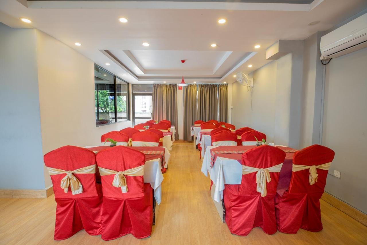 Oyo 123 Hotel Prince Plaza Kathmandu Luaran gambar